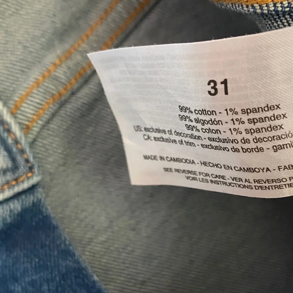 FRAYED Two-Tone Light Blue and Dark Blue Relaxed Barrel  Jeans 99% Cotton